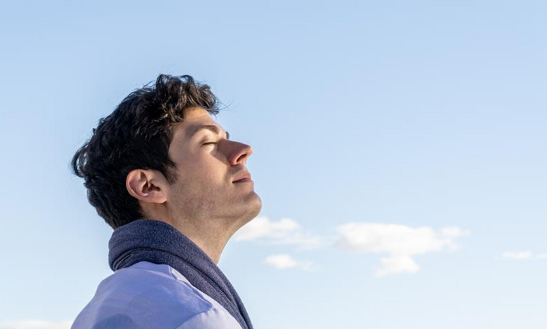 Why Everyone’s Talking About This Herbal Inhaler That Works in Seconds